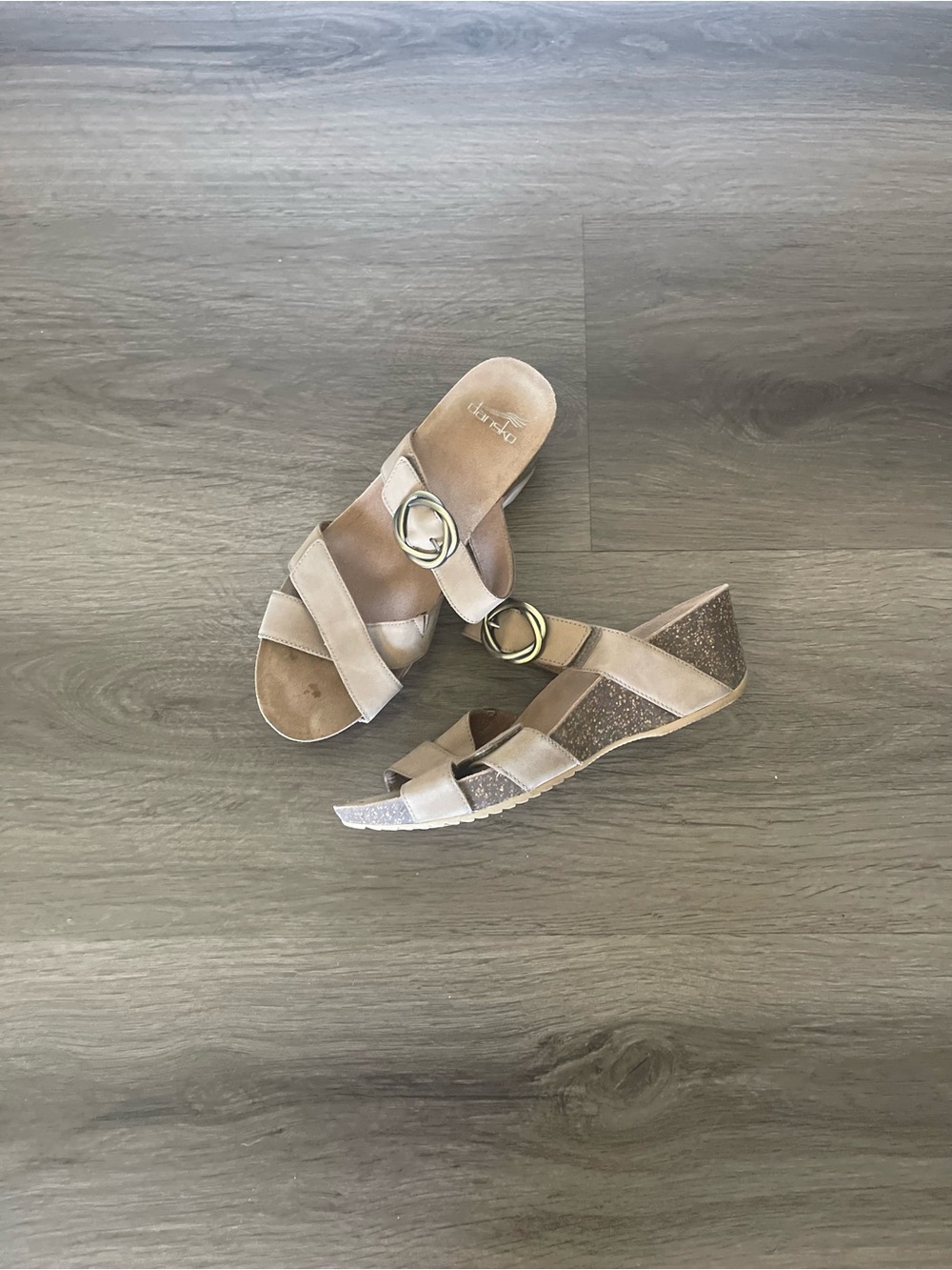 Dansko Susie Taupe Milled Nubuck Wedge Sandals